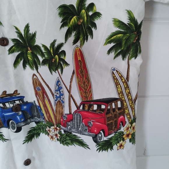 Authentic Hawaiian graphic boys button up shirt - Picture 2 of 8